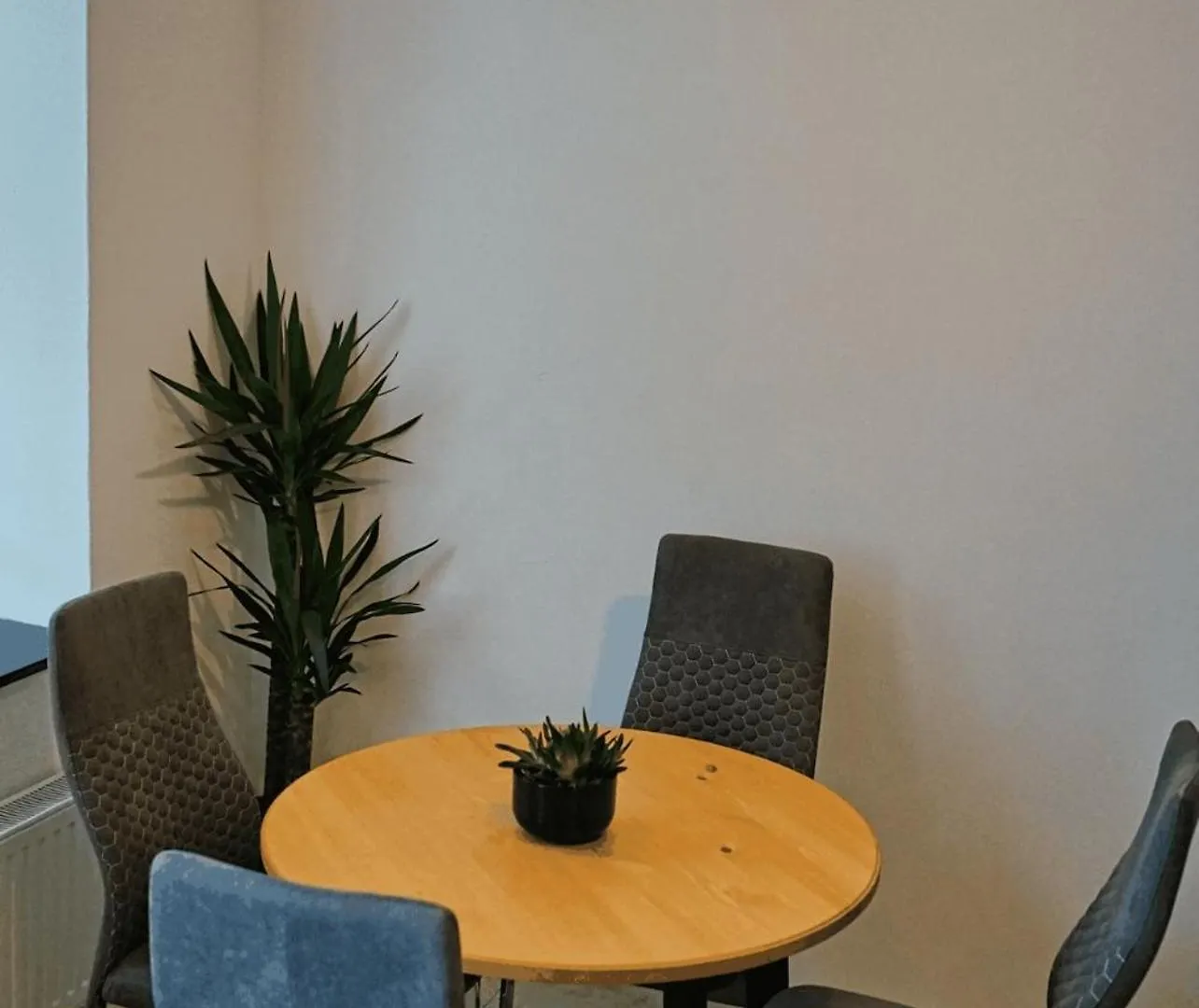 Charmante Wohnung Nahe Wiener Stadthalle 0*, Vienna